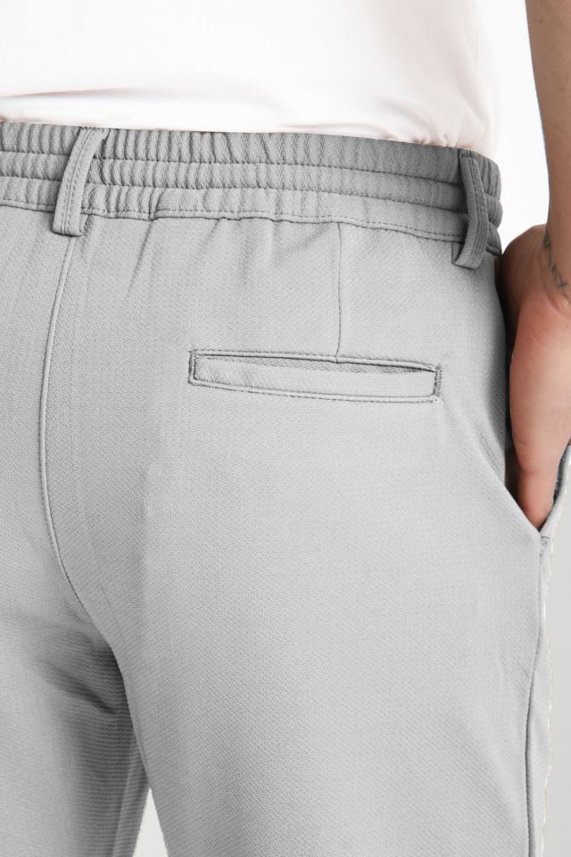 Varetta Erkek Gri Cepli Düz Paça Likralı Jogger Pantolon