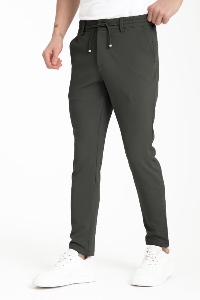 Varetta Erkek Yeşil Cepli Düz Paça Regular Jogger Pantolon