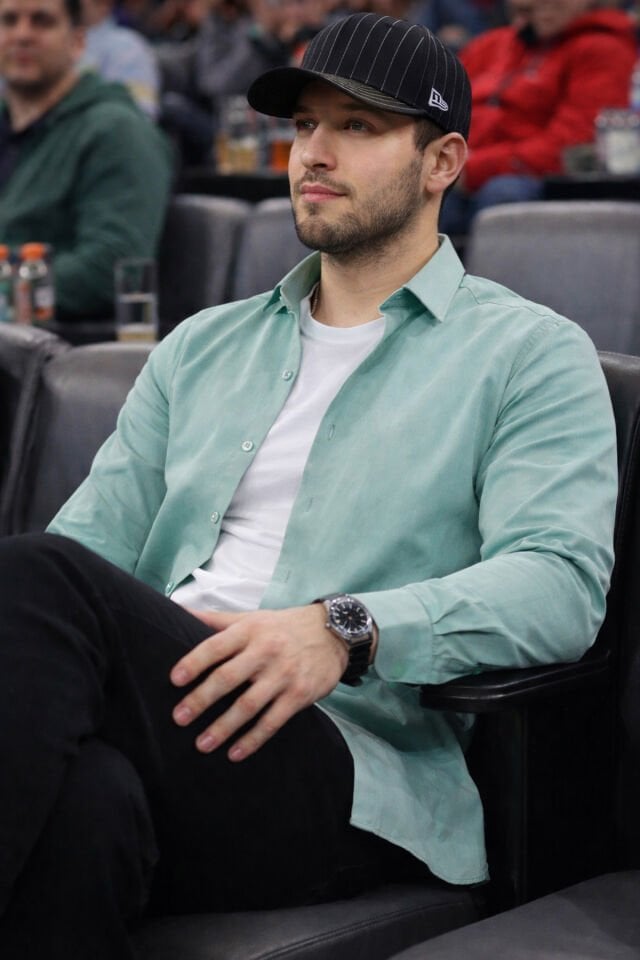 Varetta Erkek Yeşil Düz Cepsiz Geniş Kesim Uzun Kollu Gömlek