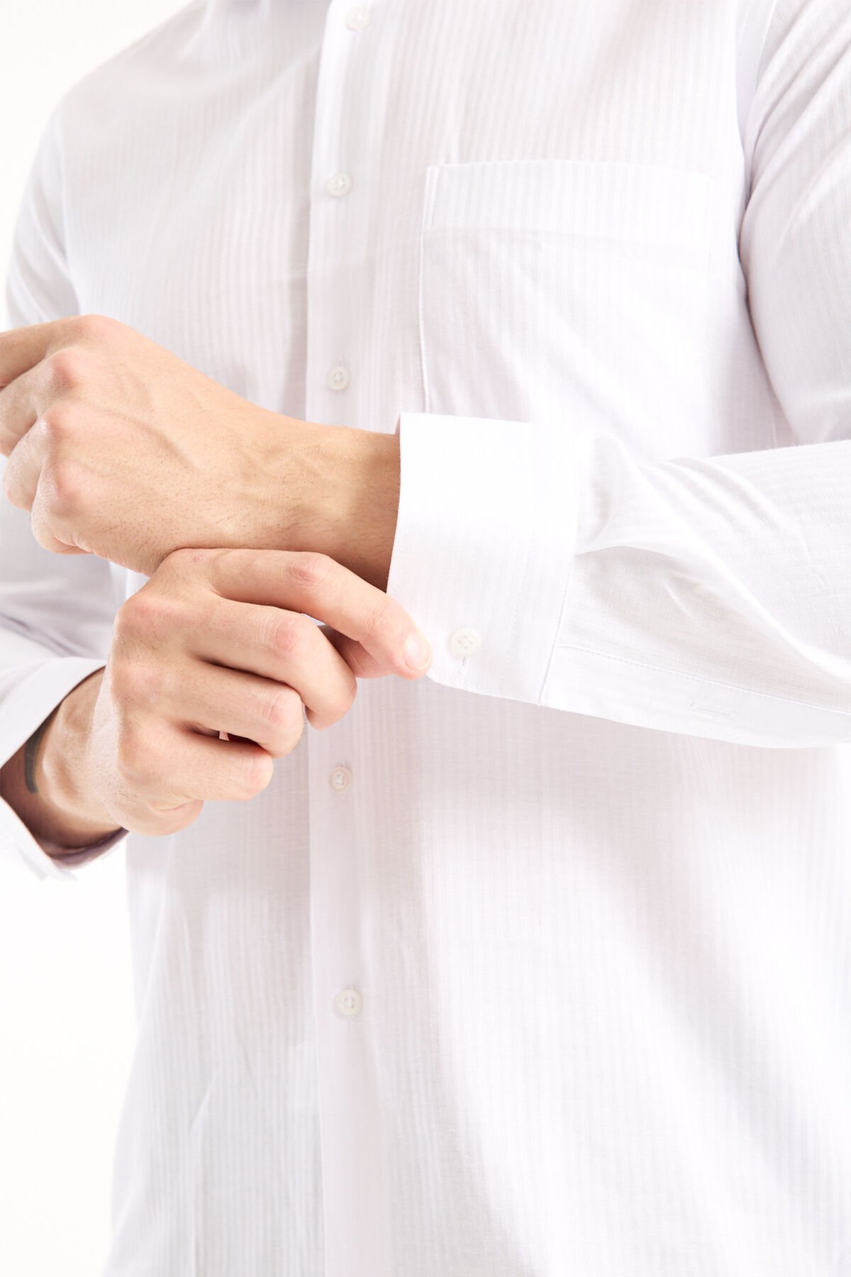 Varetta Erkek Beyaz Çizgili Desenli Gömlek Uzun Kollu, Geniş Kalıp, Tek Cep