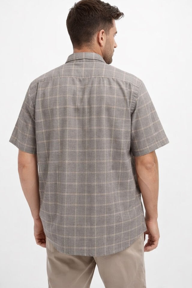 Varetta Erkek Kısa Kollu Gömlek Kahve Keten Efektli Yaka Düğmeli Cepli Yazlık