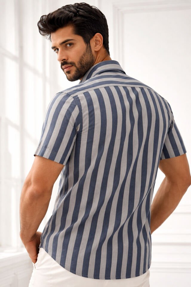 Varetta Erkek Kısa Kollu Gömlek Lacivert Yaka Düğmeli Cepli Yazlık Casual