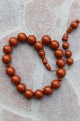 Erkek Bilek Boy Kahverengi Toz Kehribar Tesbih Kutulu